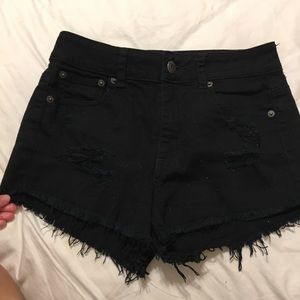 Black distressed American Eagle shorts